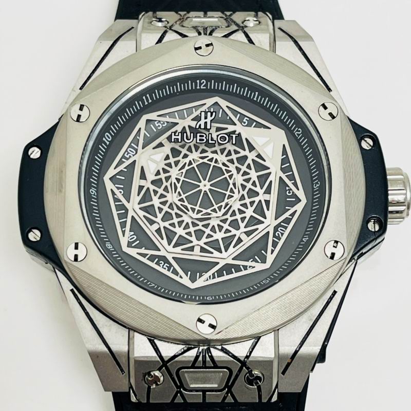 Hublot 42.3X15.7mm 082797